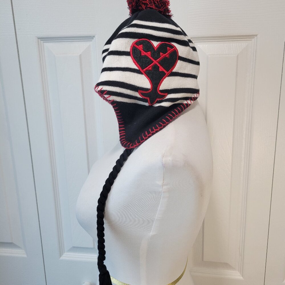 HOT TOPIC Disney Kingdom Hearts Heartless White Black Peruvian-Style Beanie RARE